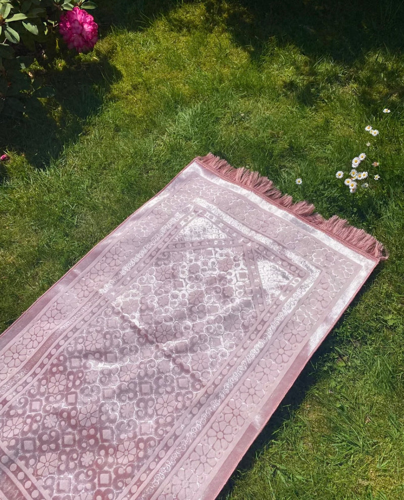 Lux Kadife Seccade Çeyizlik Hediyelik